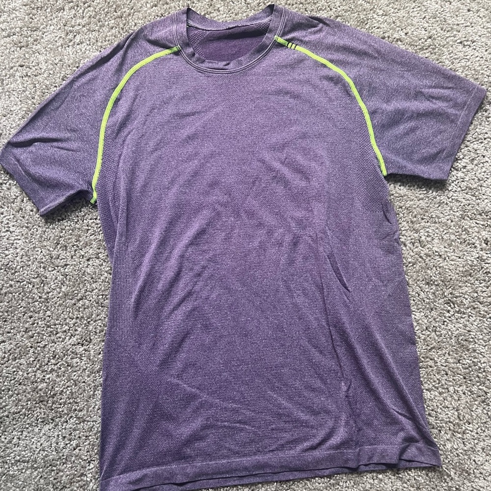 Lululemon metal vent tech shirt